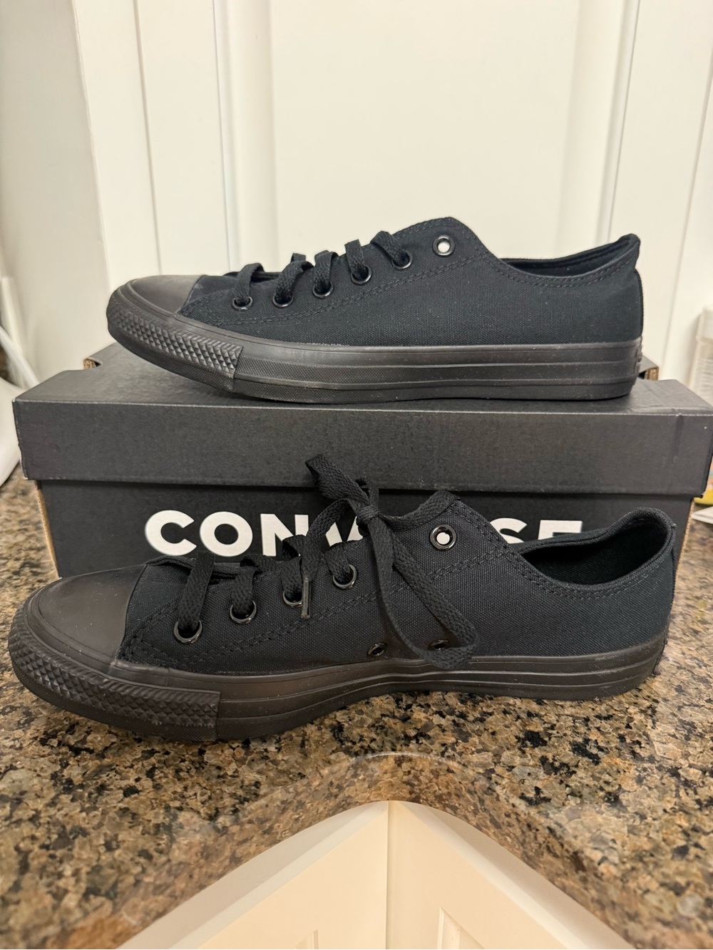 Converse Low Top All Star All Black New I’m Box Men’s Size 8 Womens Size 10